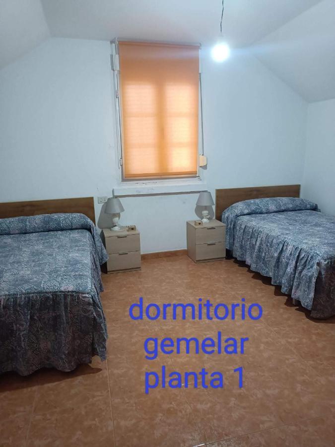 פוברה דו קאראמינל Apartamentos Outeiro מראה חיצוני תמונה