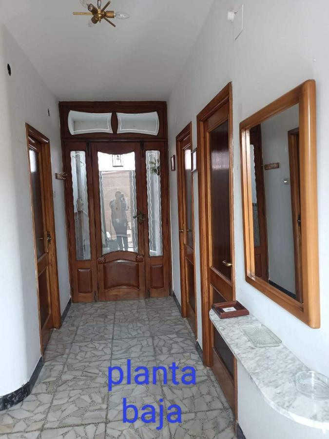 פוברה דו קאראמינל Apartamentos Outeiro מראה חיצוני תמונה