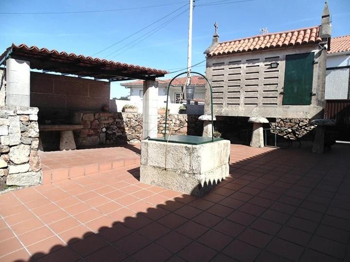 פוברה דו קאראמינל Apartamentos Outeiro מראה חיצוני תמונה