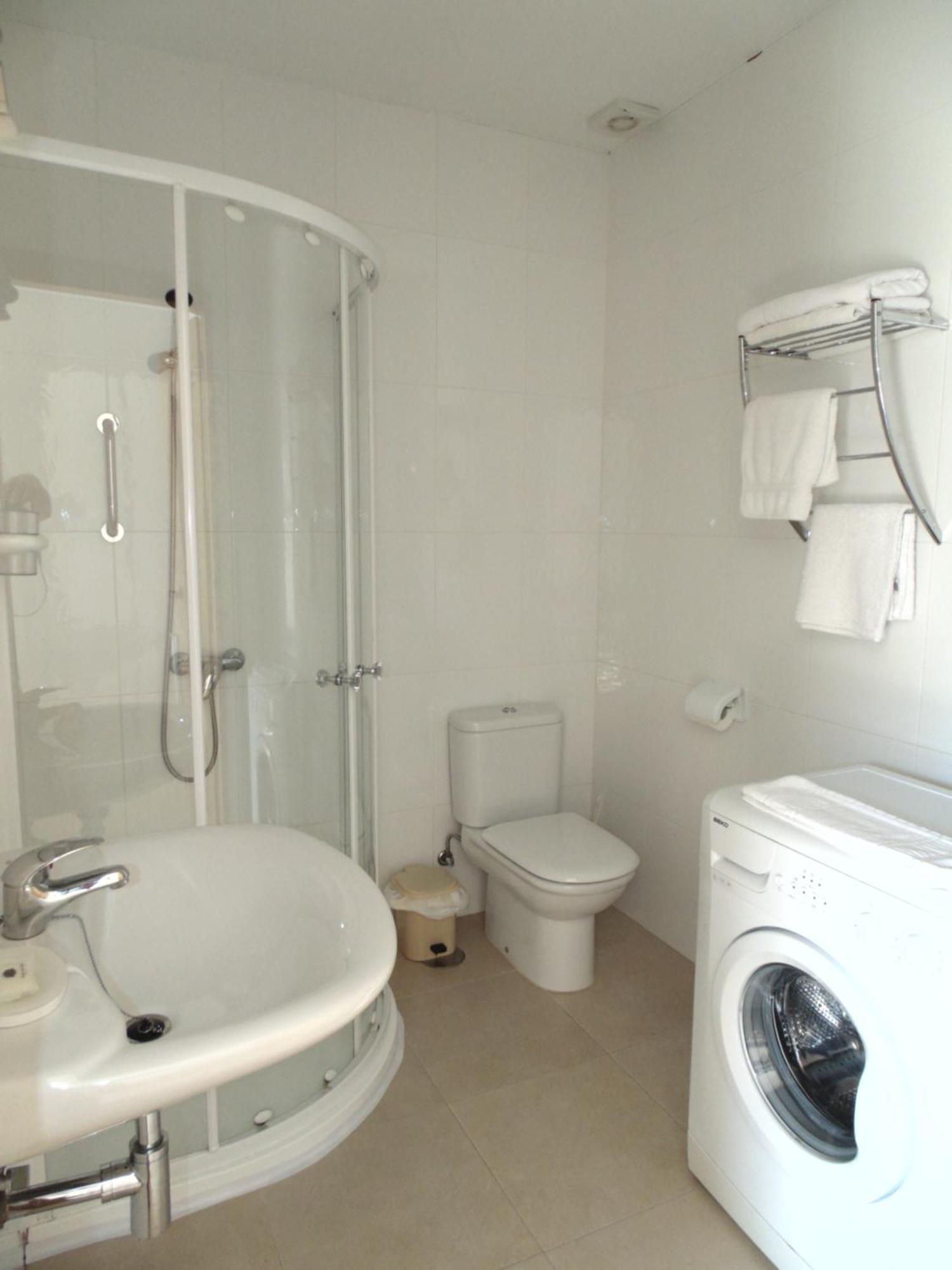 פוברה דו קאראמינל Apartamentos Outeiro מראה חיצוני תמונה